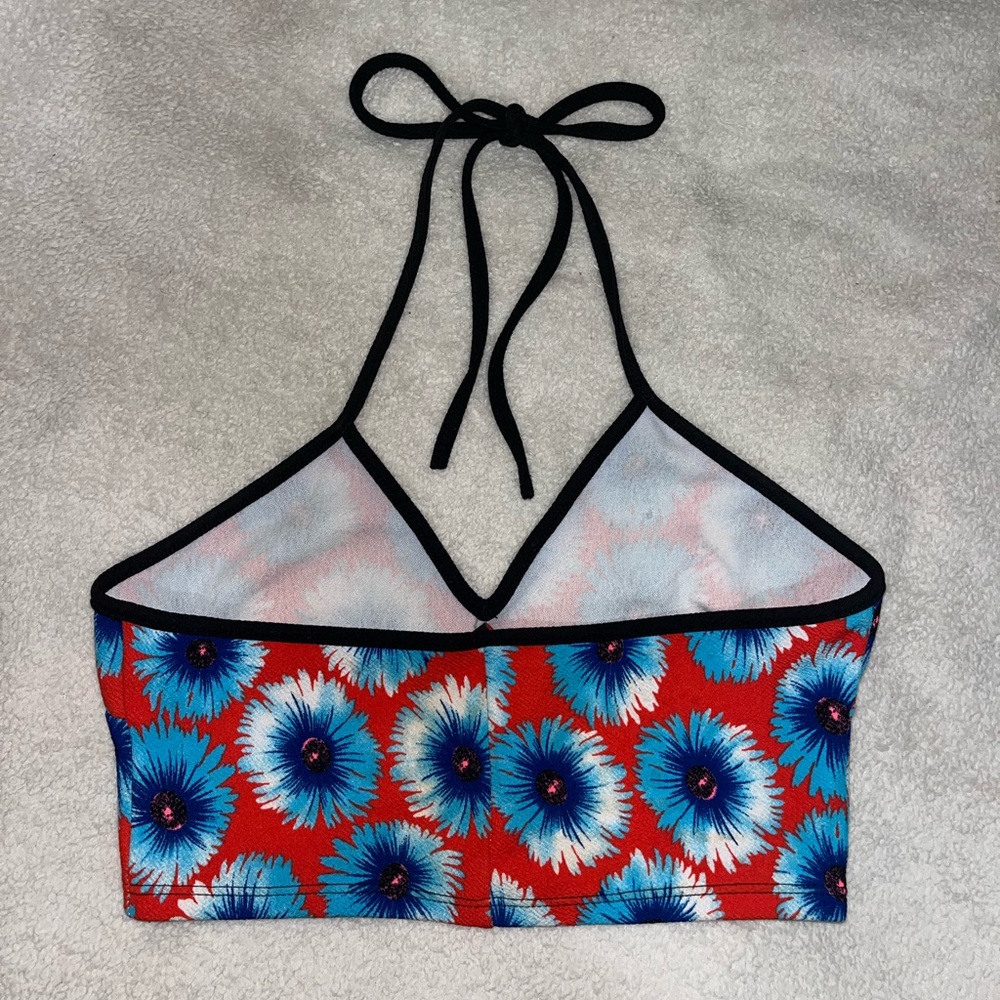 sololaFe halter top - Picture 2 of 4
